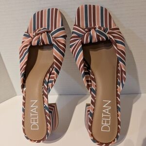 Deltan "Georgie" Striped Sandal‎ Sz. 8.5